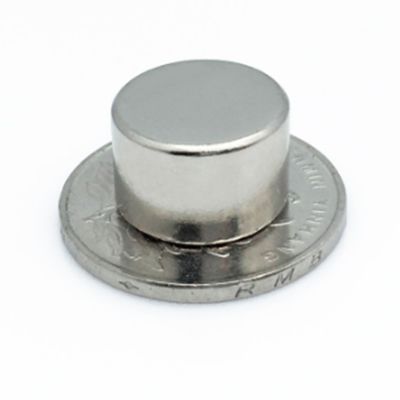 qualità N35-N52 Magnete al neodimio di grado industriale permanente NdFeB fabbrica