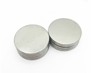 qualità Magneti al neodimio Magneti a disco al neodimio Parti magnetiche fabbrica