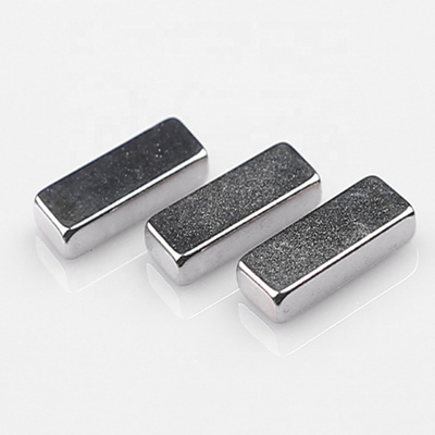 Forti magneti a barra del Alnico N52, magneti permanenti d'argento del Alnico