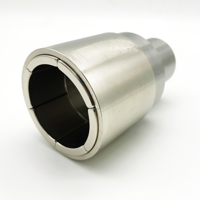 Accoppiamento magnetico permanente della pompa
