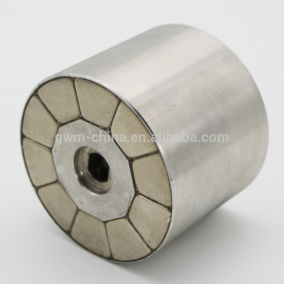 Accoppiamento magnetico permanente di NdFeB