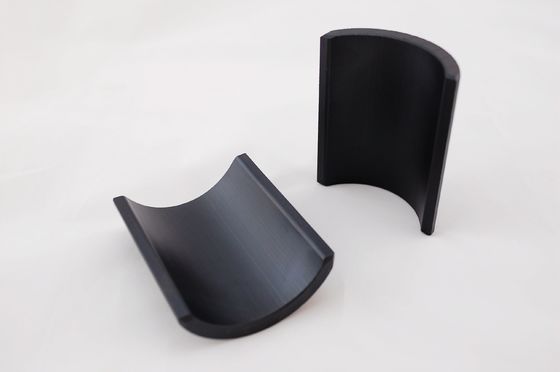 qualità Magneti ad arco di ferrite di alta qualità Y35 Motori elettrici Magneti permanenti fabbrica